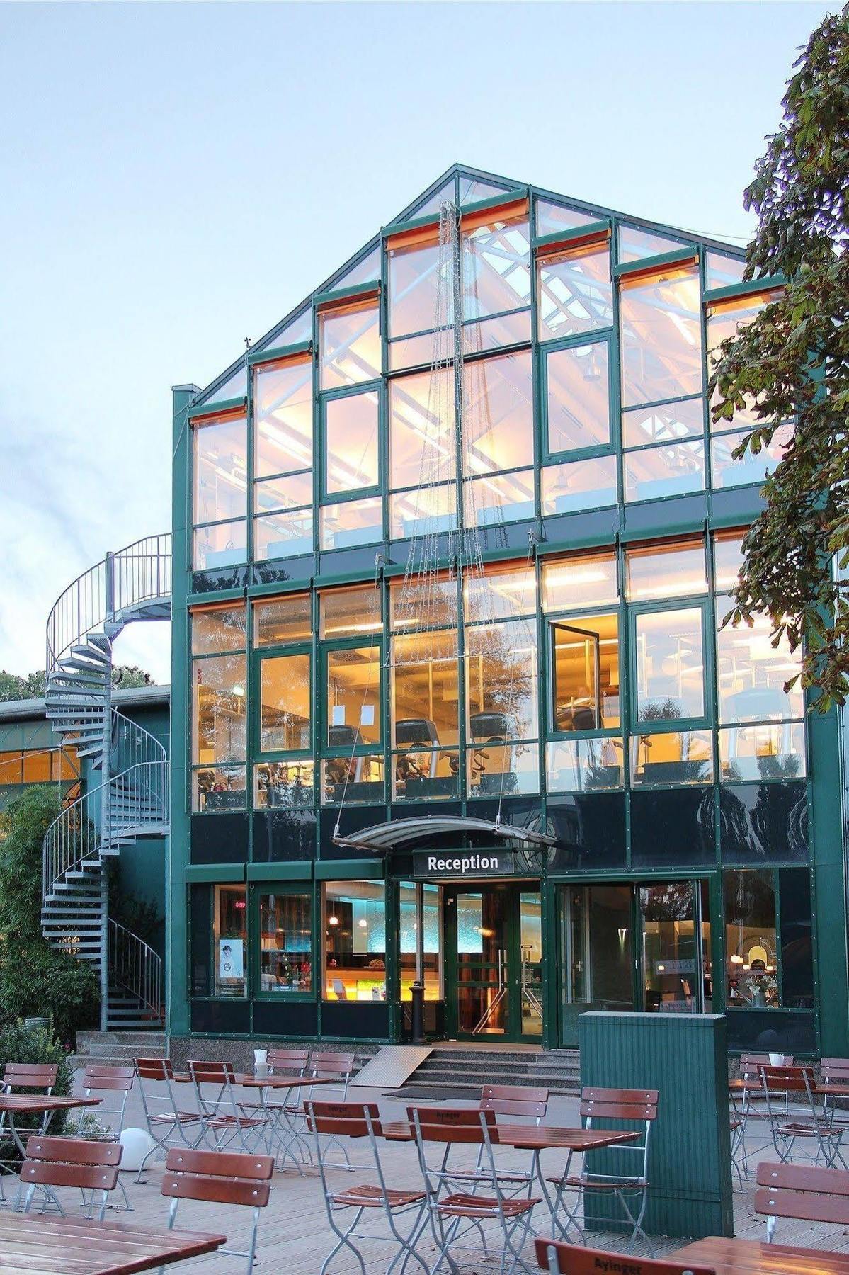 Scheck Hotel Unterfoehring Exterior photo